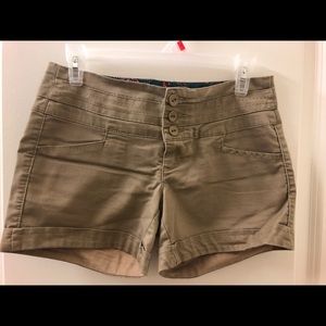 Copper Key khaki womens shorts size 3